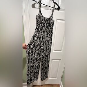 NWOT Live to Be Spoiled Black White Geometric Jumpsuit Strapless Juniors Small